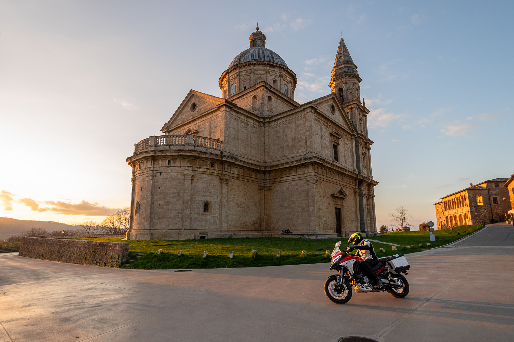 Mototour-Montepulcianoliving-Percorso3-1